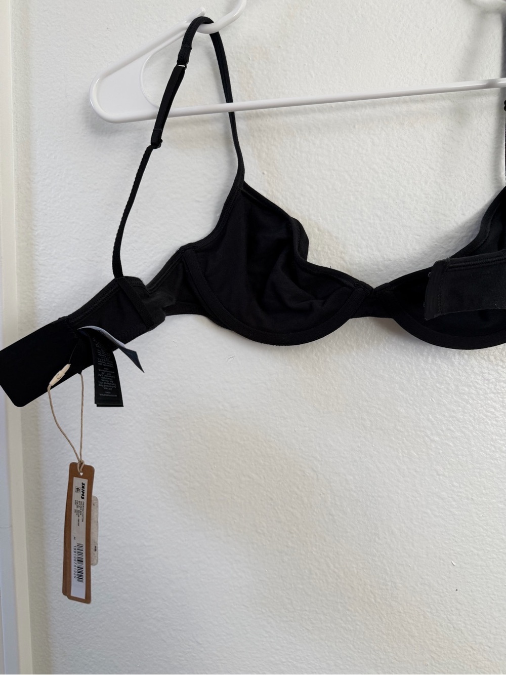 NWT SKIMS ONYX everyday cotton Bra 34C- Women Intimates & Sleepwear - Picture 14 of 16